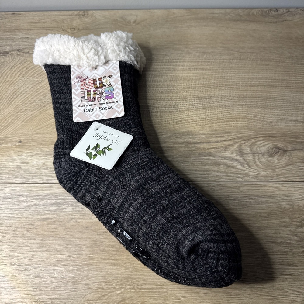 MUK LUKS Cabin Socks Gray Grippy Sherpa‎ Cozy Tall Slipper Gift Giving Small 6-8